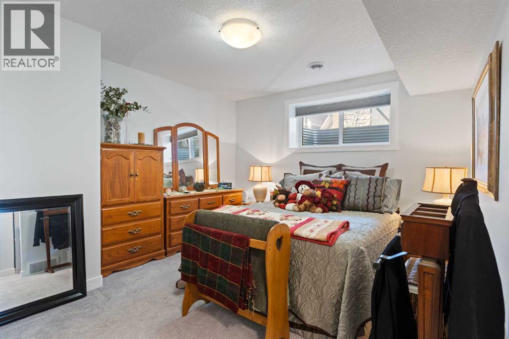 1608 Montrose Terrace Se, High River, Alberta  T1V 0B5 - Photo 33 - A2303327