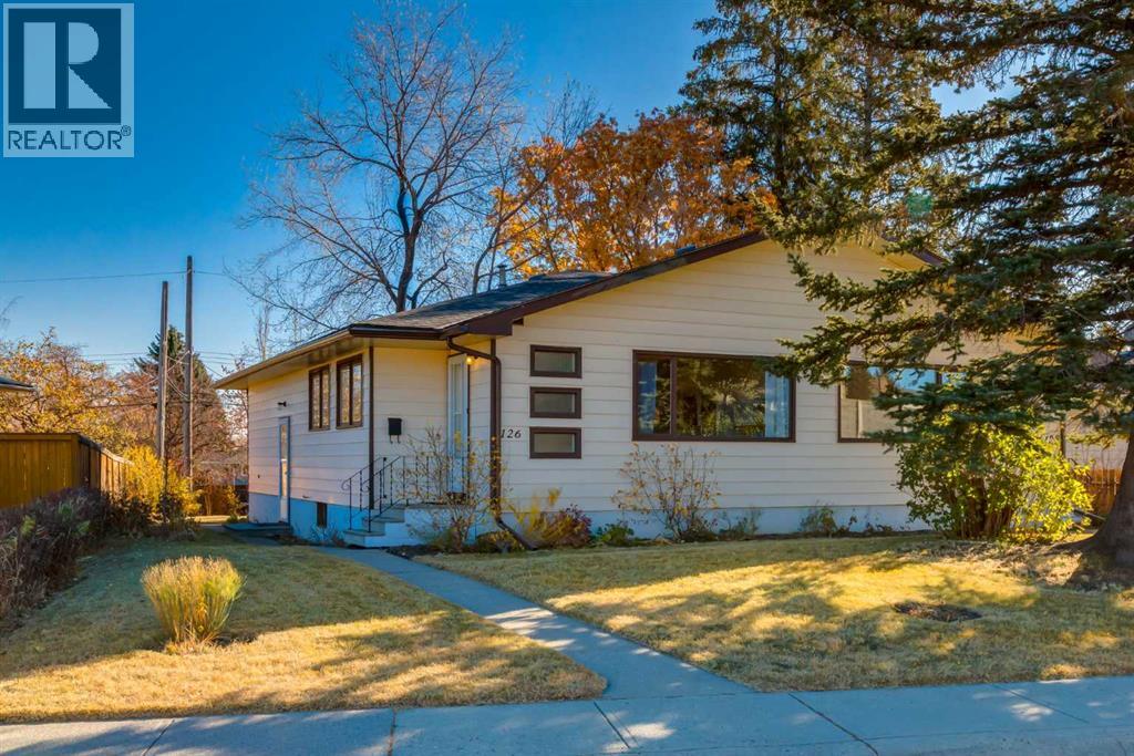 126 Winston Drive Sw, Calgary, Alberta  T3C 2P9 - Photo 2 - A2304763