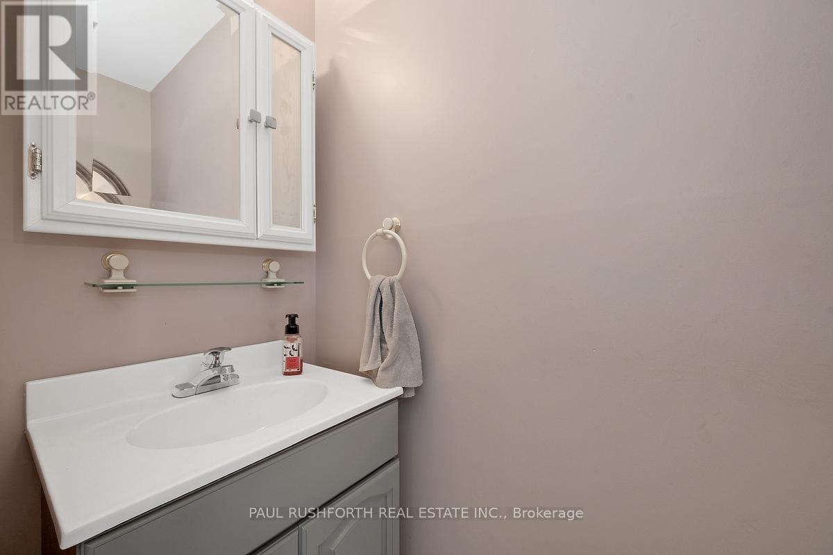 1176 Medoc Court, Ottawa, Ontario  K1C 2S6 - Photo 18 - X13207918