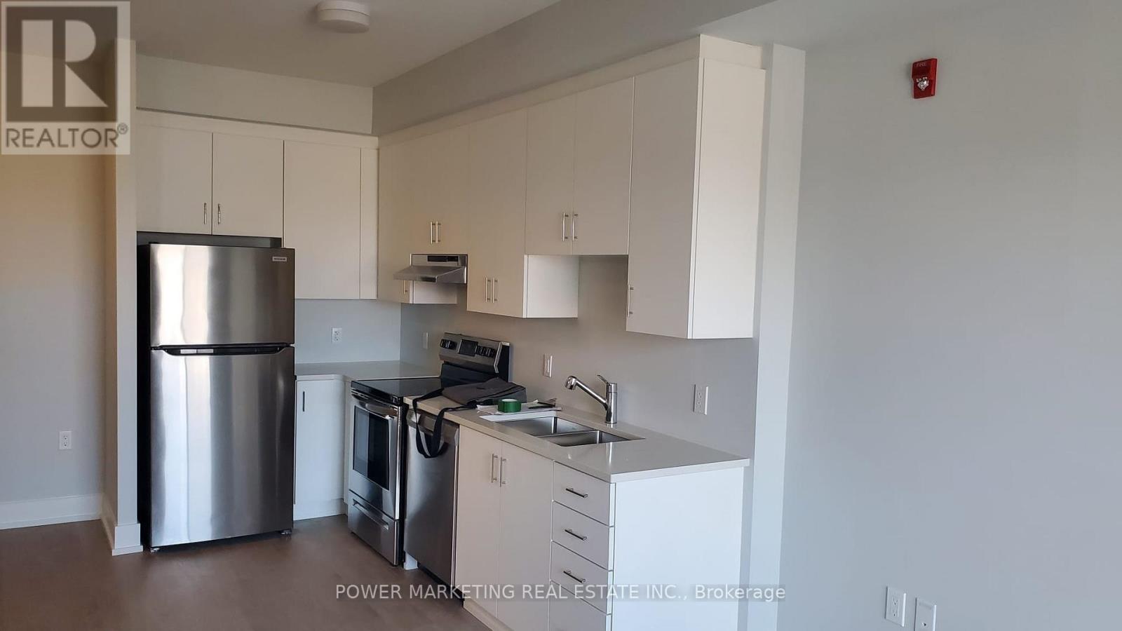 303 - 1350 Hemlock Road, Ottawa, Ontario  K1K 5C2 - Photo 5 - X13207964