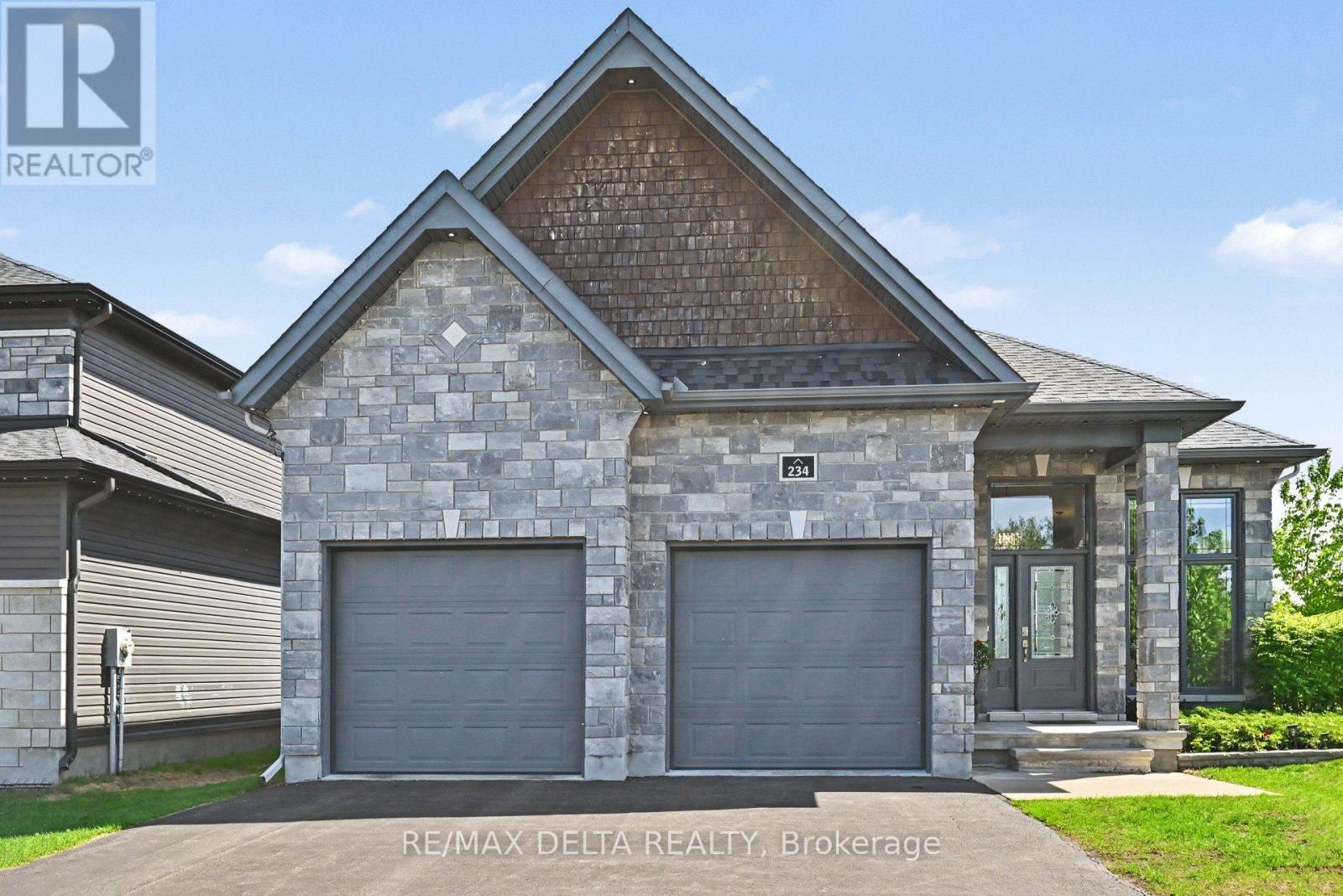 234 VERSAILLE STREET, Alfred and Plantagenet, Ontario