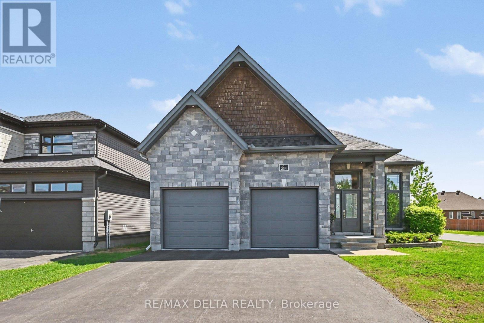 234 Versaille Street, Alfred And Plantagenet, Ontario  K0A 3K0 - Photo 3 - X13208002