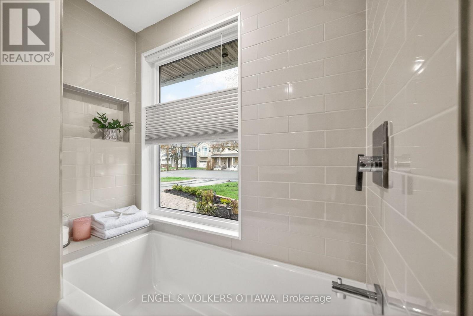 1530 Caton Street, Ottawa, Ontario  K1H 6J4 - Photo 36 - X13208004