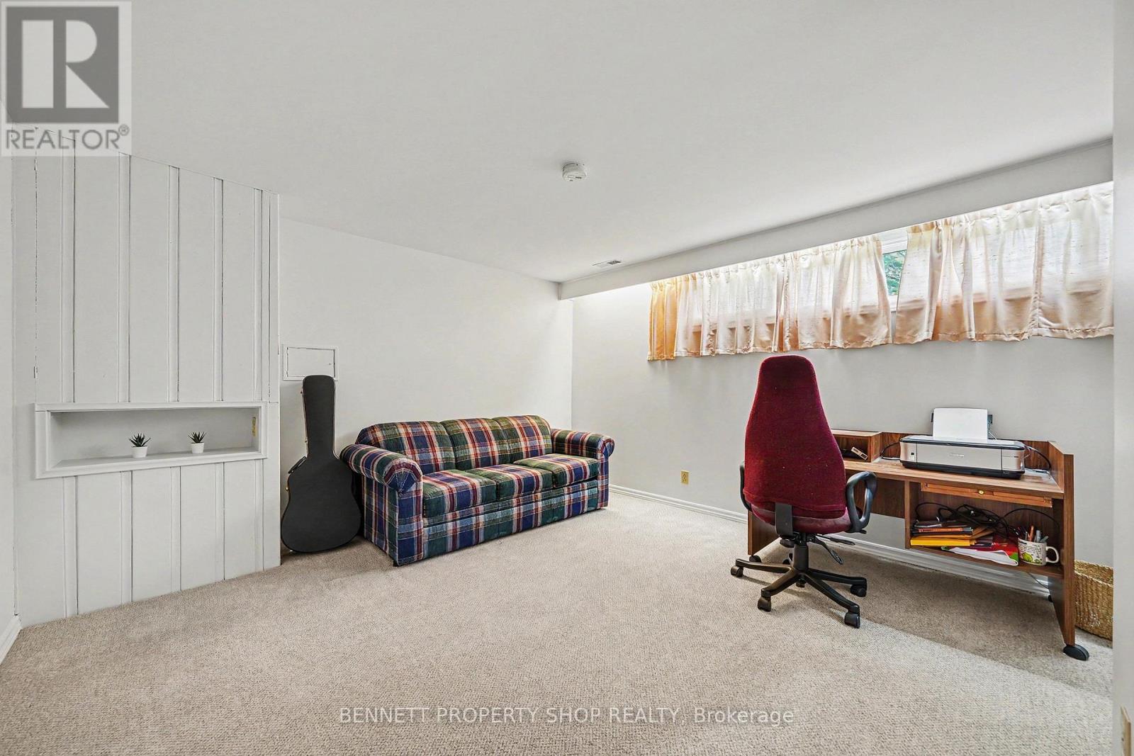 30 Corkstown Road, Ottawa, Ontario  K2H 5B4 - Photo 18 - X13208080