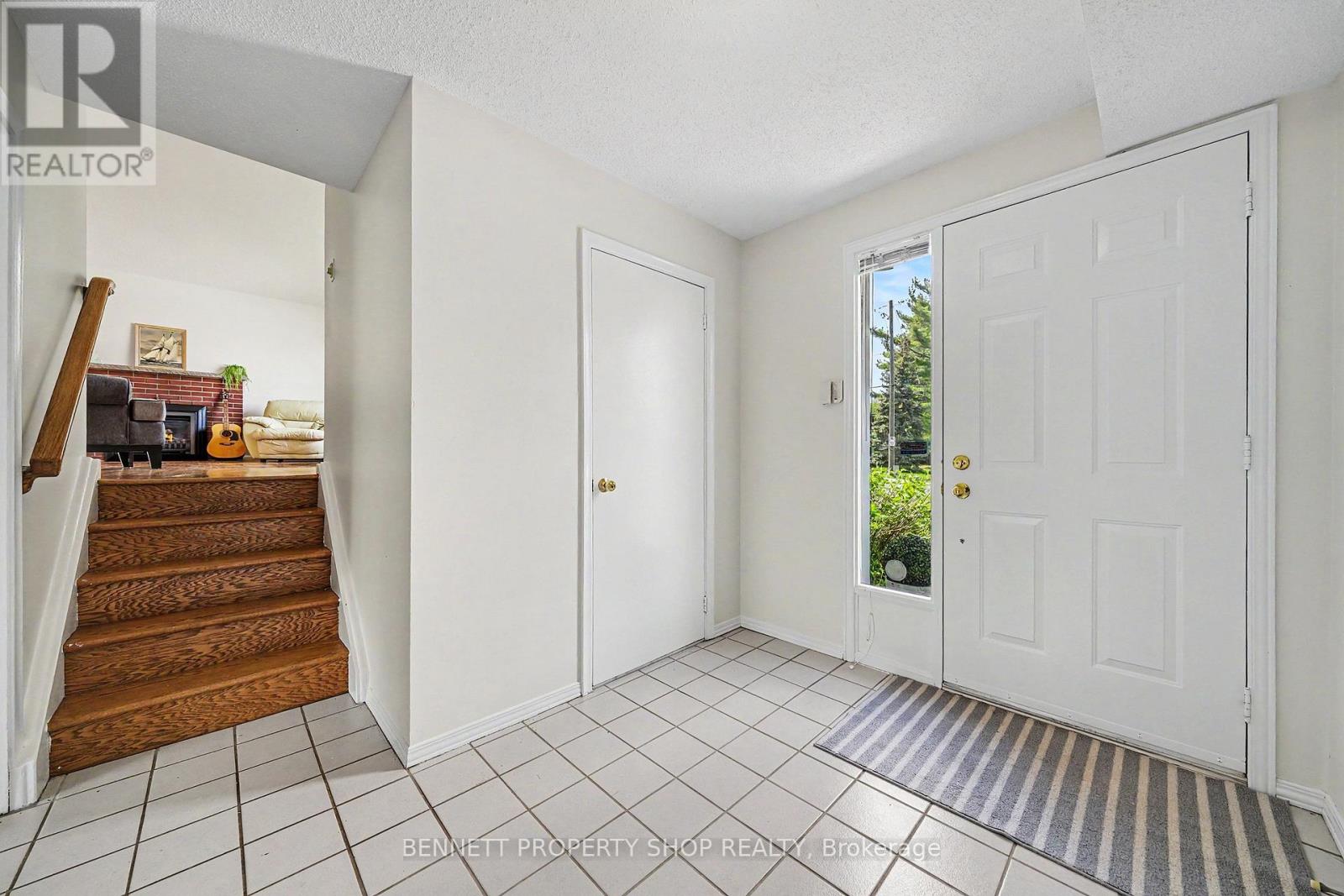 30 Corkstown Road, Ottawa, Ontario  K2H 5B4 - Photo 2 - X13208080