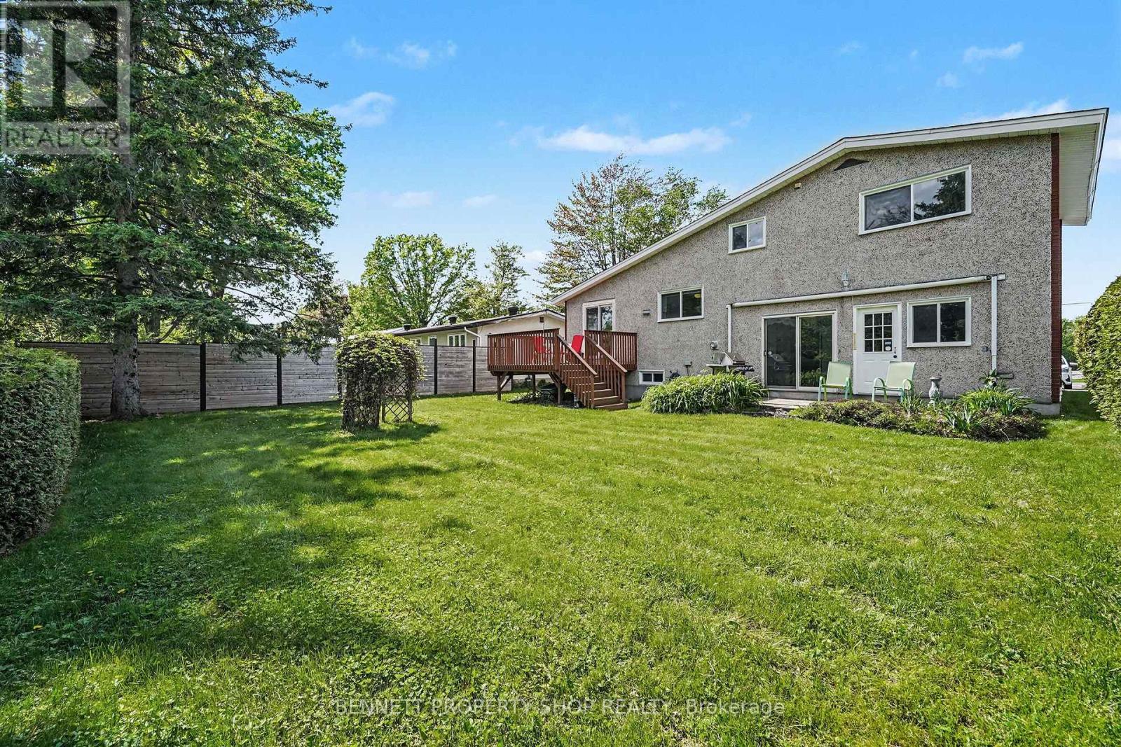 30 Corkstown Road, Ottawa, Ontario  K2H 5B4 - Photo 23 - X13208080