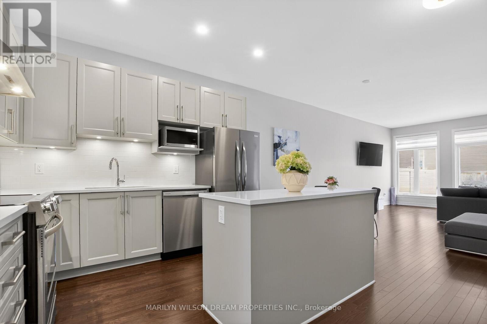 203 Maygrass Way, Ottawa, Ontario  K2S 2K5 - Photo 7 - X13208286
