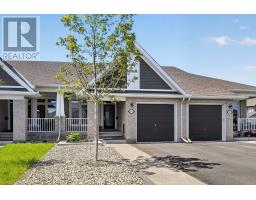 203 MAYGRASS WAY, Ottawa, Ontario