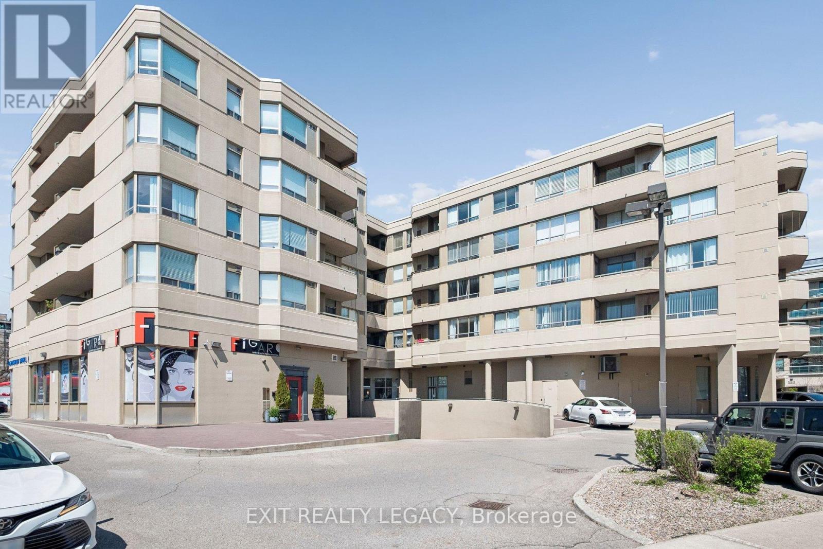 304 - 555 Wilson Hts Boulevard, Toronto, Ontario  M3H 6B5 - Photo 5 - C13092646