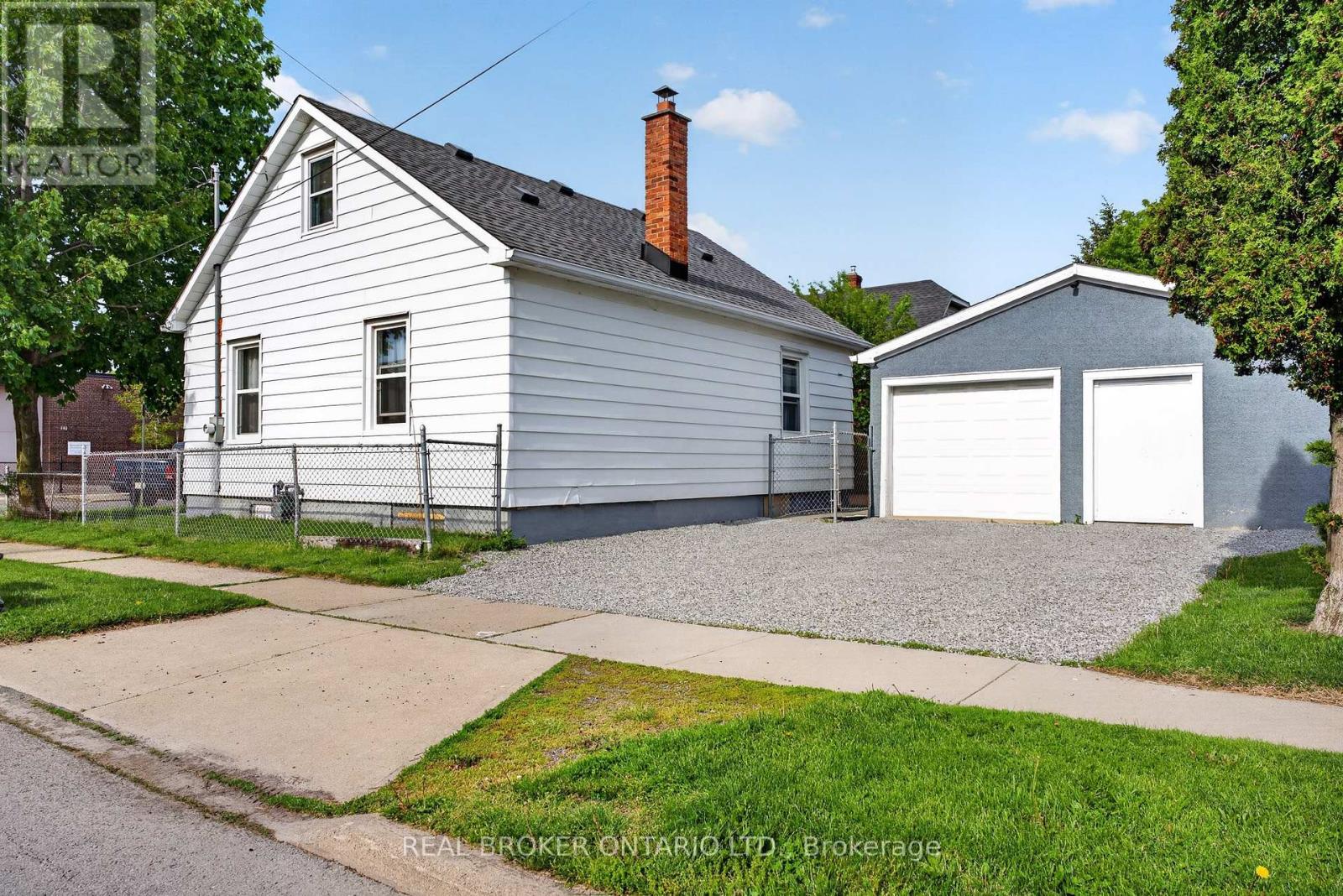 78 Facer Street, St. Catharines, Ontario  L2M 5J5 - Photo 1 - X13208064