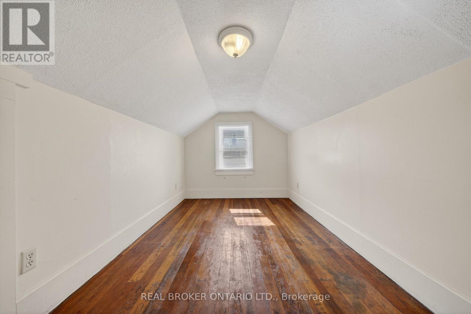 78 Facer Street, St. Catharines, Ontario  L2M 5J5 - Photo 17 - X13208064