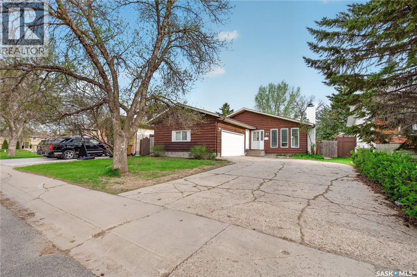 83 Groome Avenue, Regina, Saskatchewan  S4S 6S3 - Photo 2 - SK037289