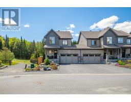 36 SPALDING CRESCENT, Huntsville, Ontario