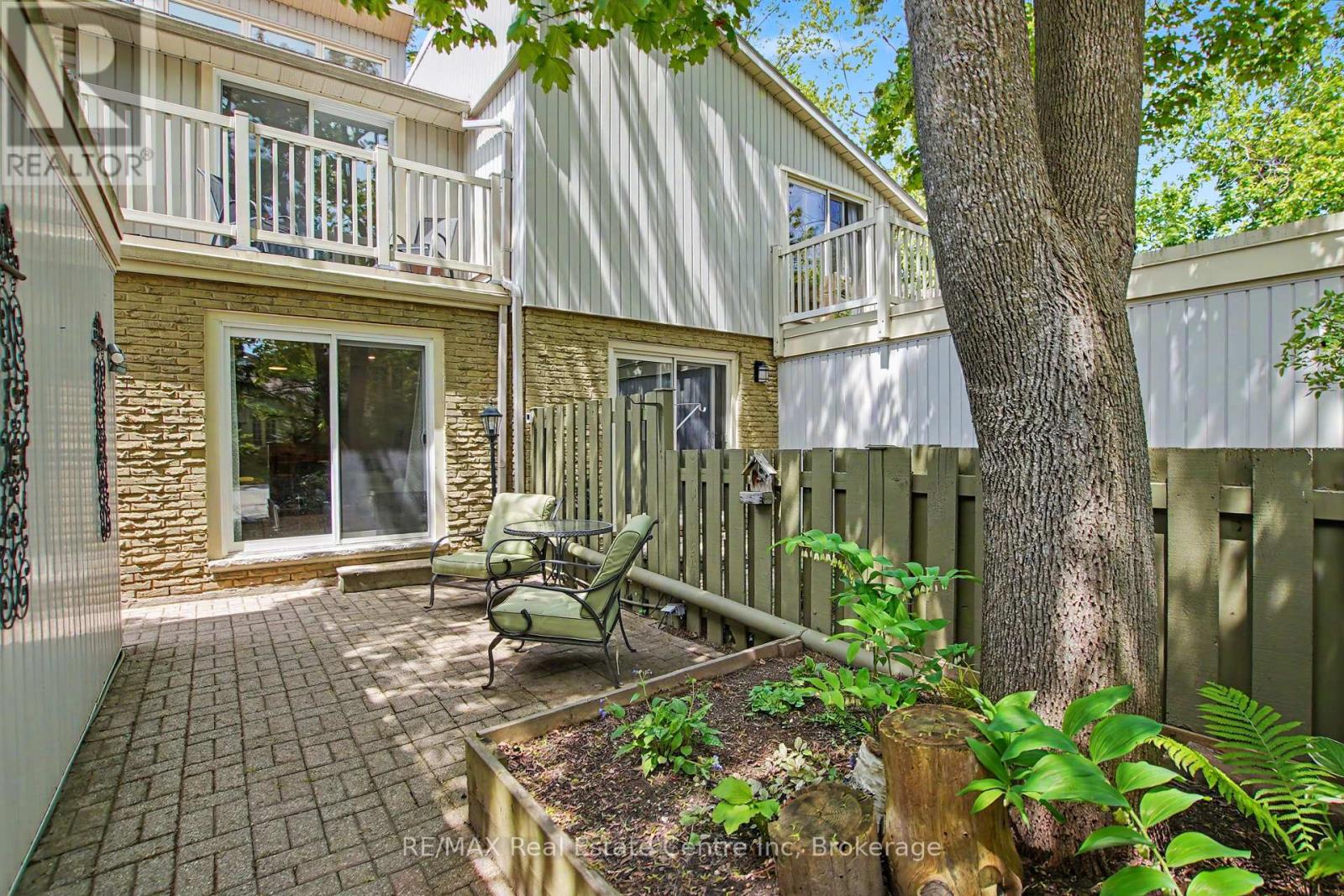 37 - 37 Wilsonview Avenue, Guelph, Ontario  N1G 2W5 - Photo 2 - X13208106