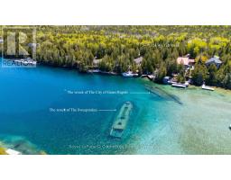 124 BIG TUB ROAD, Northern Bruce Peninsula, Ontario