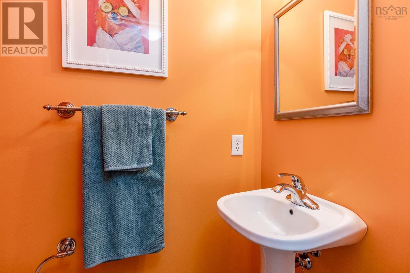 102 Larry Uteck Boulevard, Halifax, Nova Scotia  B3M 4Y2 - Photo 21 - 202601590