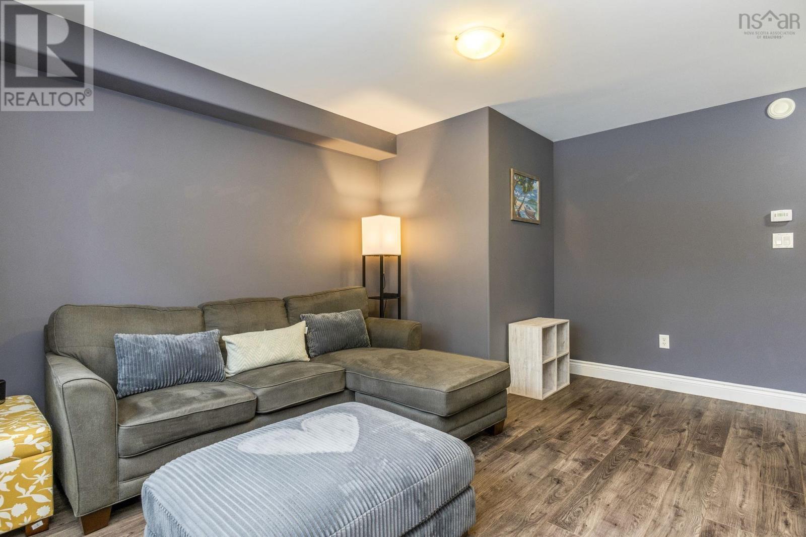 102 Larry Uteck Boulevard, Halifax, Nova Scotia  B3M 4Y2 - Photo 43 - 202601590