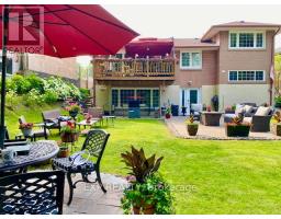 77 LETCHWORTH CRESCENT, Toronto, Ontario