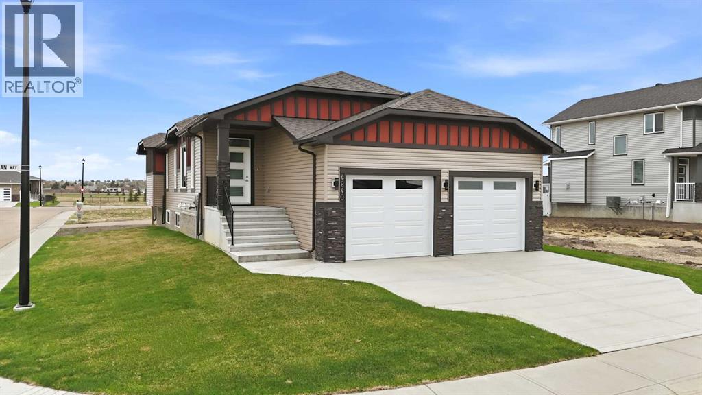 4240 Bauman Way, Innisfail, Alberta  T4G 0P1 - Photo 1 - A2296823