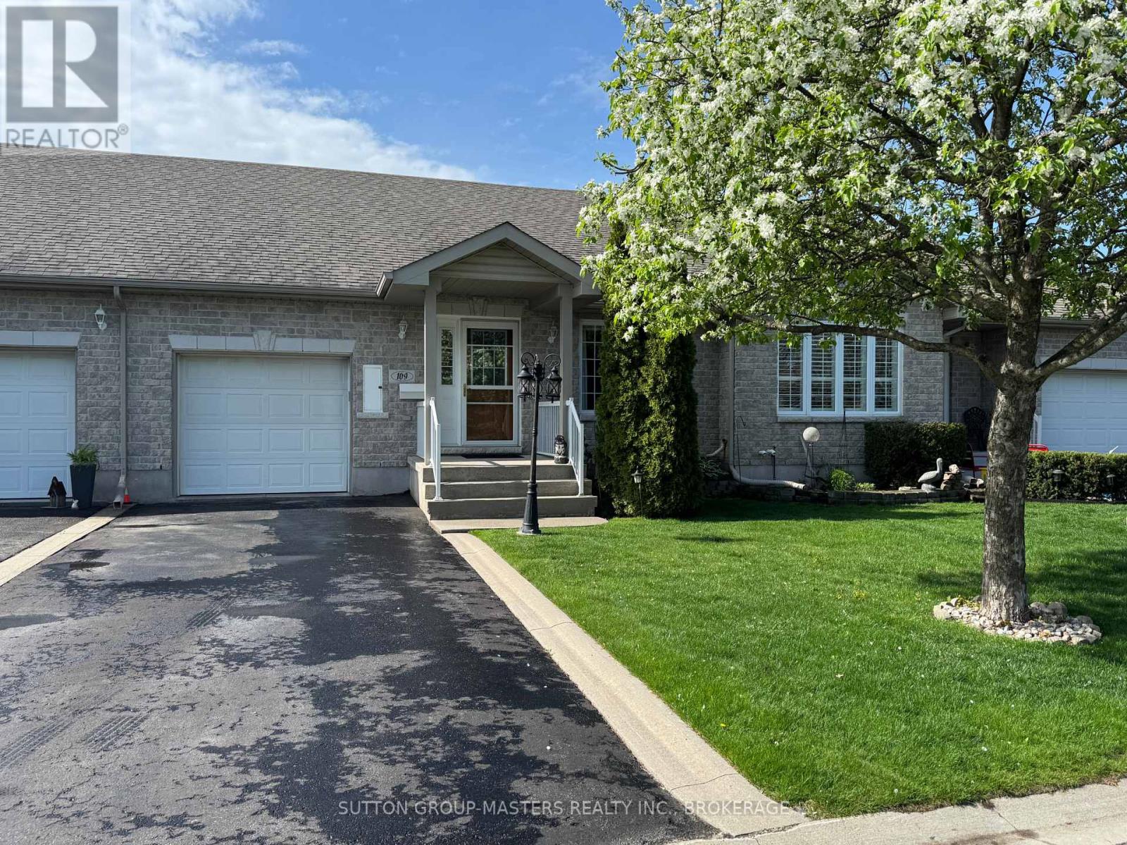 109 Sheridan Street, Kingston (City Northwest), Ontario  K7P 3H7 - Photo 4 - X13208086