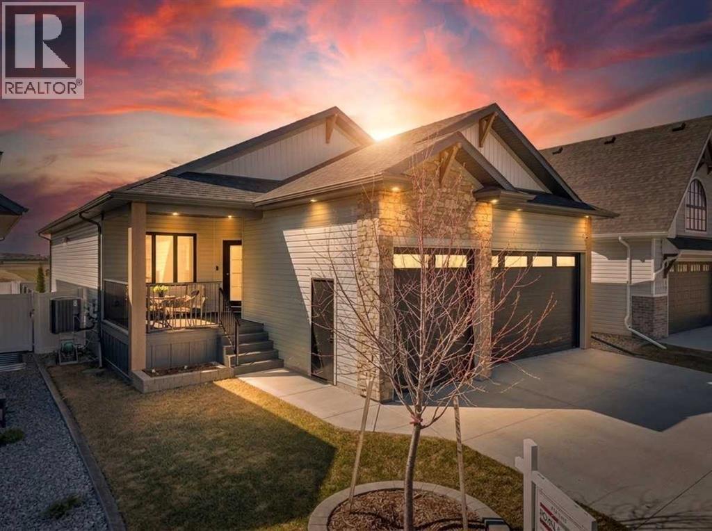 12 Emmett Crescent, Red Deer, Alberta  T4P 3G8 - Photo 2 - A2310285