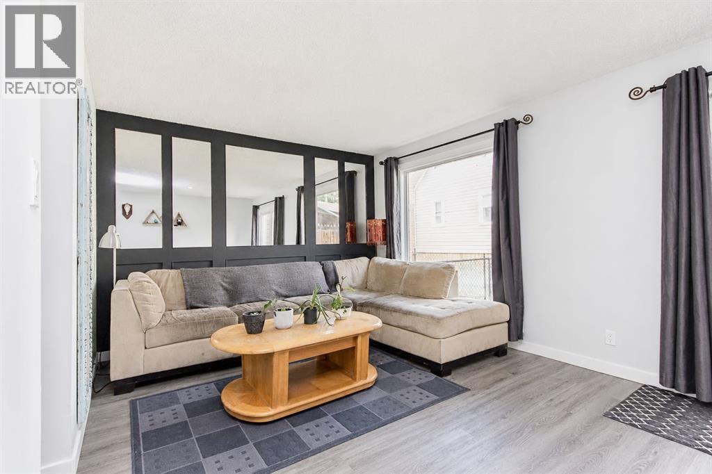 18, 5806 61 Street, Red Deer, Alberta  T4N 6H4 - Photo 5 - A2315155
