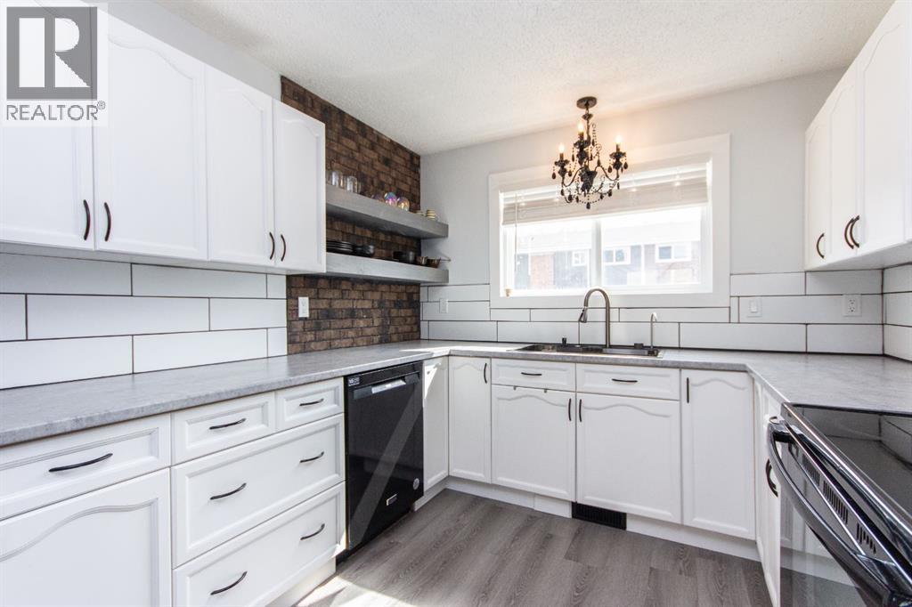 18, 5806 61 Street, Red Deer, Alberta  T4N 6H4 - Photo 10 - A2315155