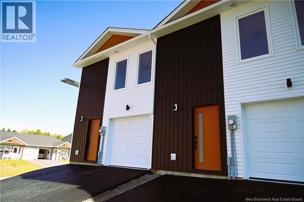 27 Arlington Crescent, Saint John, New Brunswick  E2K 0G4 - Photo 3 - NB140306