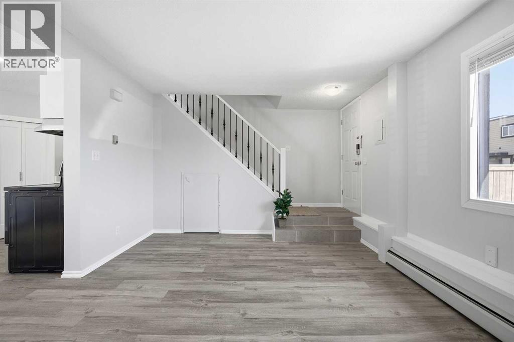 17, 3809 45 Street Sw, Calgary, Alberta  T3E 3H4 - Photo 12 - A2313962