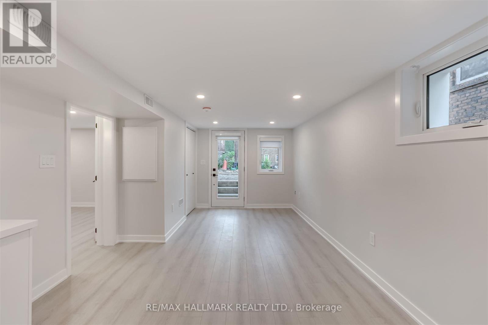 Bsmt 1 - 979 Avenue Road, Toronto, Ontario  M5P 2K9 - Photo 4 - C13208026