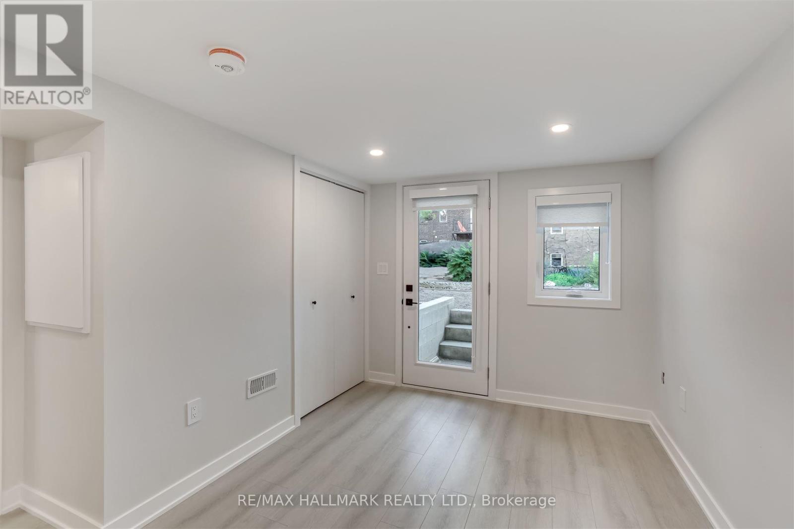 Bsmt 1 - 979 Avenue Road, Toronto, Ontario  M5P 2K9 - Photo 5 - C13208026