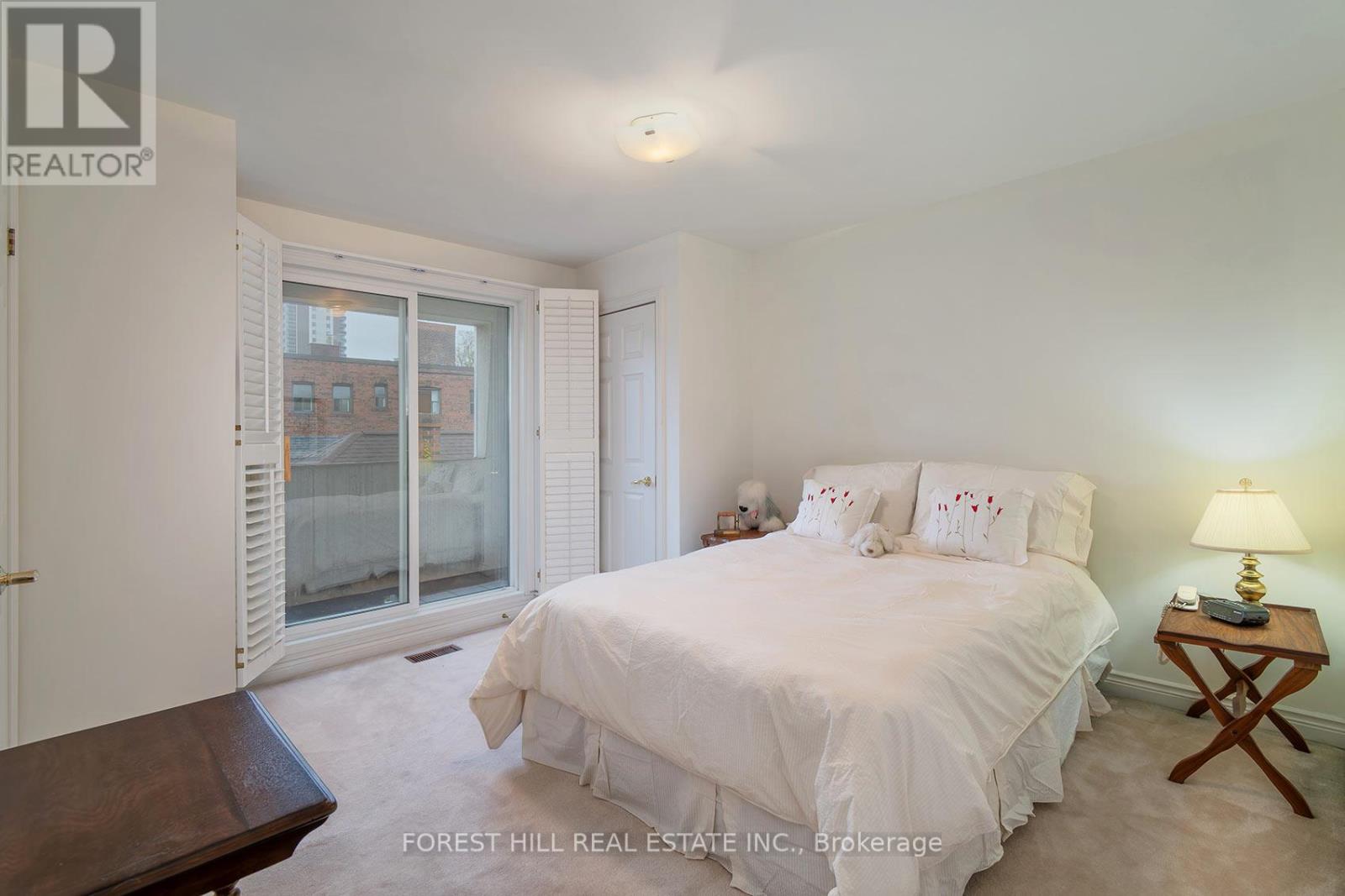 1a Heathdale Road, Toronto, Ontario  M6C 1M5 - Photo 24 - C13208126