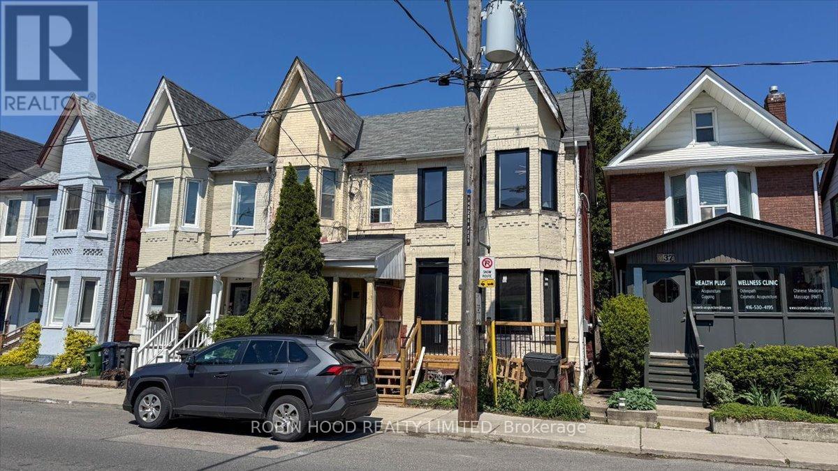 Unit 2 - 239 Christie Street, Toronto, Ontario  M6G 3B5 - Photo 1 - C13208290