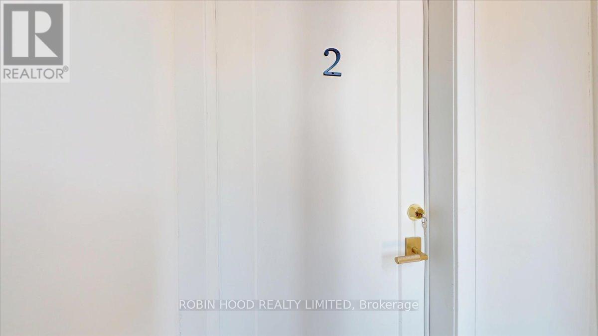 Unit 2 - 239 Christie Street, Toronto, Ontario  M6G 3B5 - Photo 2 - C13208290