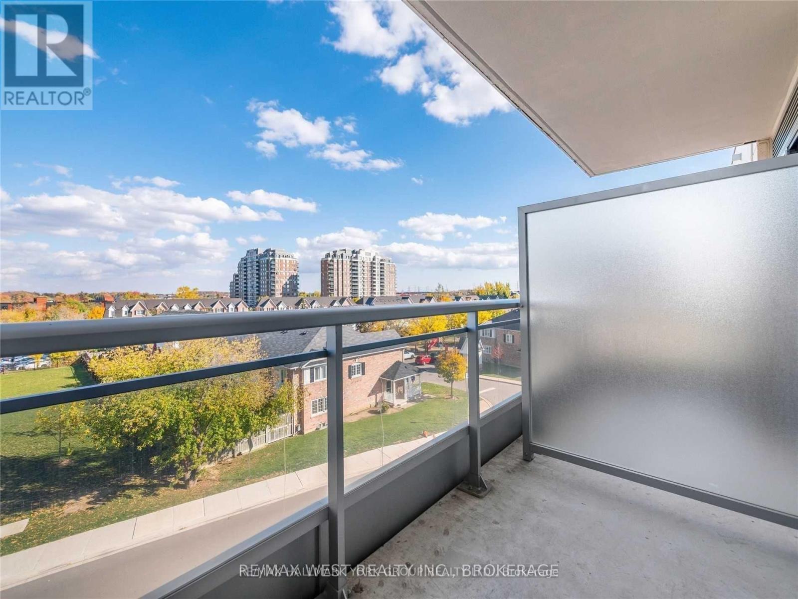 Se415 - 9199 Yonge Street, Richmond Hill, Ontario  L4C 1H7 - Photo 18 - N13208122