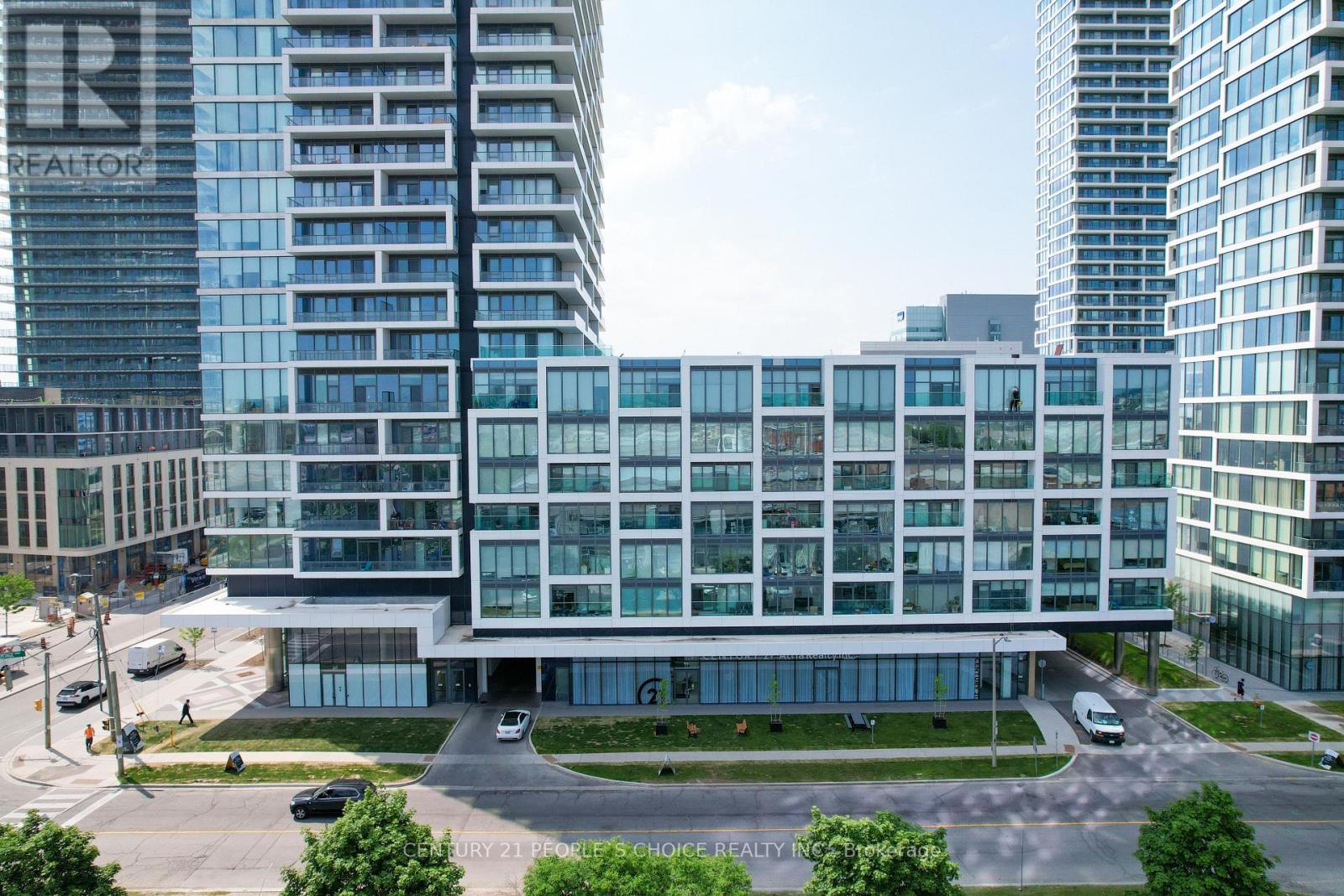 205 - 950 Portage Parkway, Vaughan, Ontario  L4K 0J7 - Photo 3 - N13208162