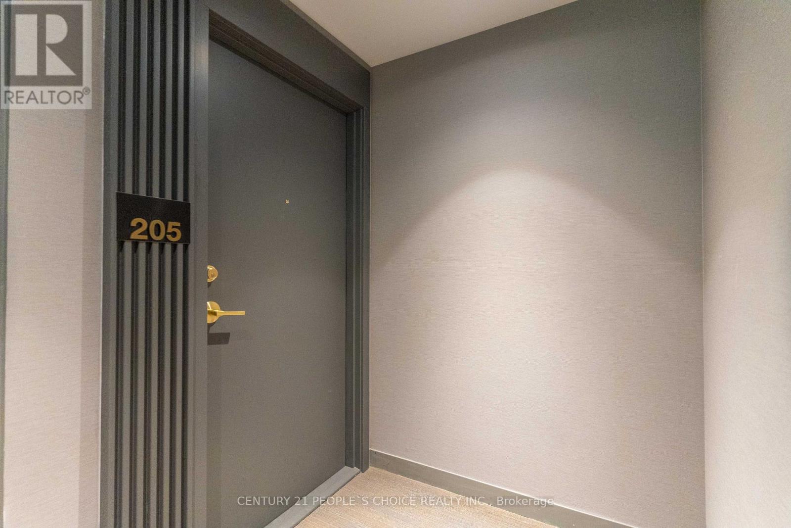 205 - 950 Portage Parkway, Vaughan, Ontario  L4K 0J7 - Photo 7 - N13208162