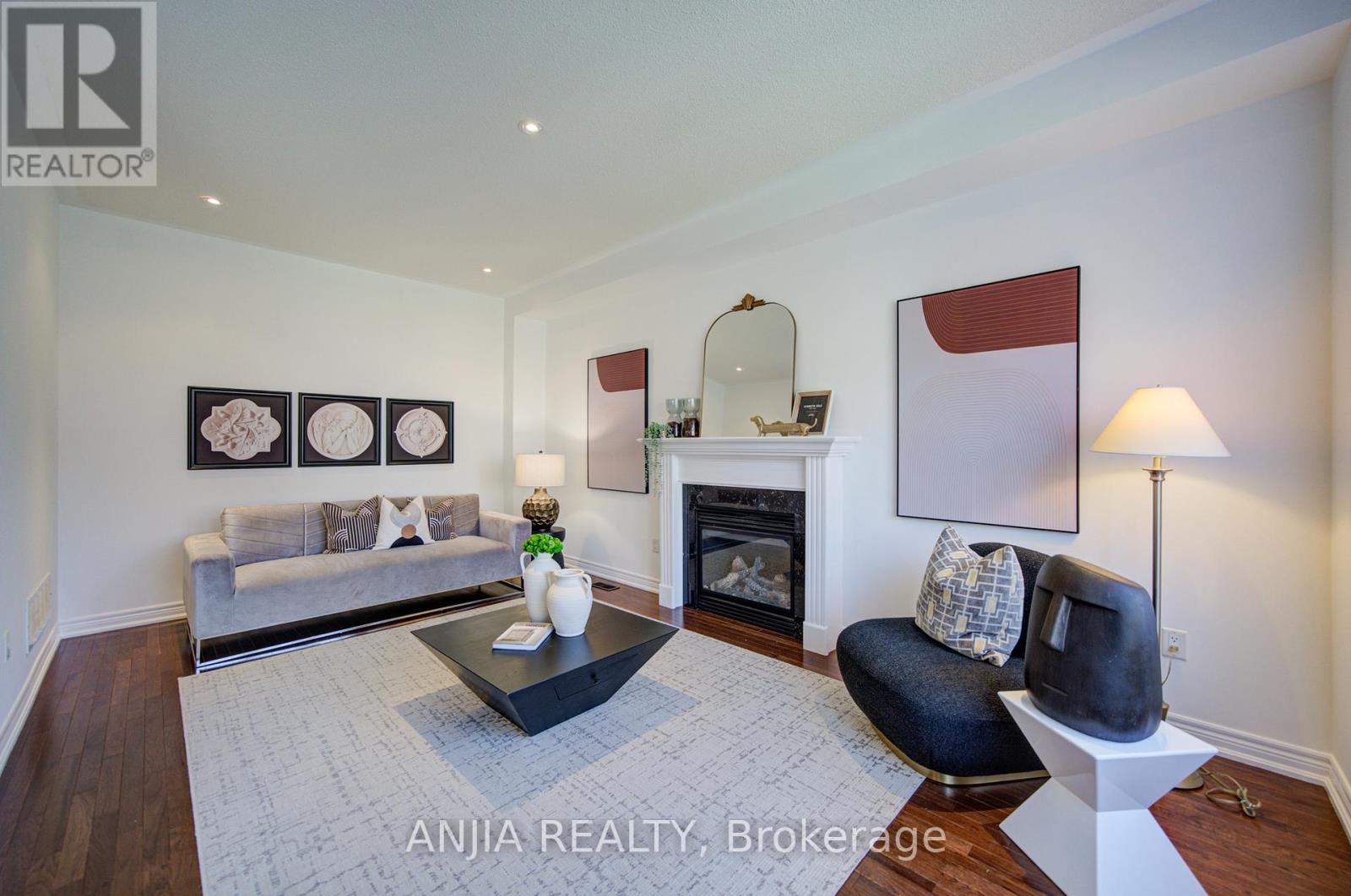 33 Grandwood Avenue, Whitchurch-Stouffville, Ontario  L4A 0M6 - Photo 21 - N13208218
