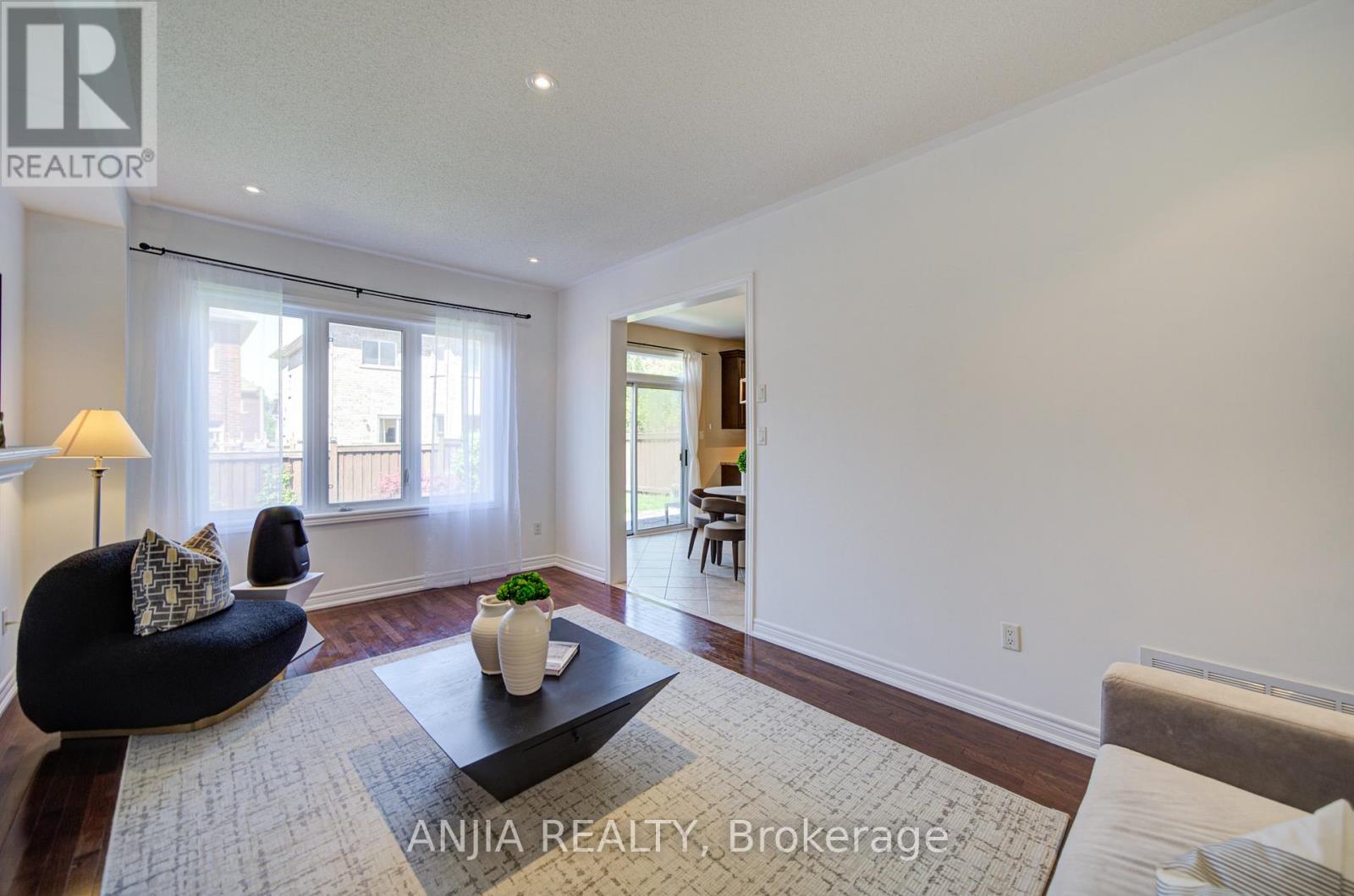 33 Grandwood Avenue, Whitchurch-Stouffville, Ontario  L4A 0M6 - Photo 25 - N13208218