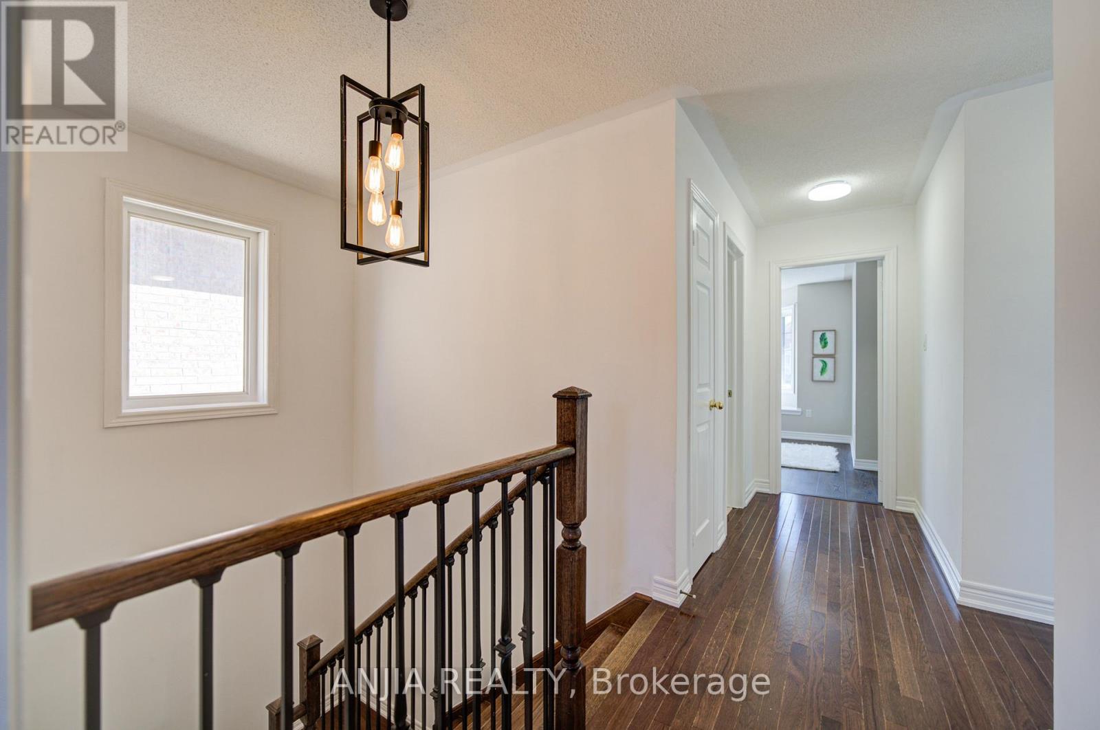 33 Grandwood Avenue, Whitchurch-Stouffville, Ontario  L4A 0M6 - Photo 27 - N13208218