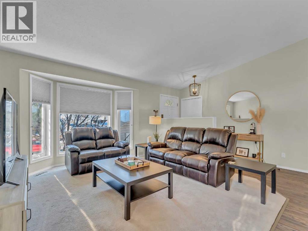 32 Upland Crescent, Brooks, Alberta  T1R 0P5 - Photo 6 - A2288351