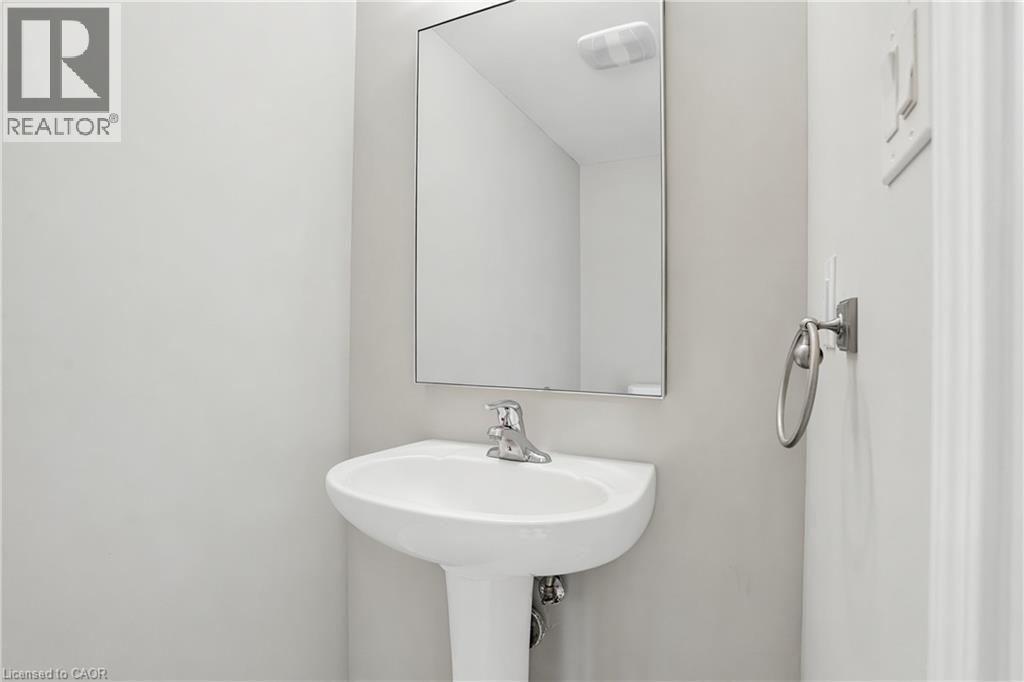 266 Powell Road, Brantford, Ontario  N3T 0J6 - Photo 18 - 40833910