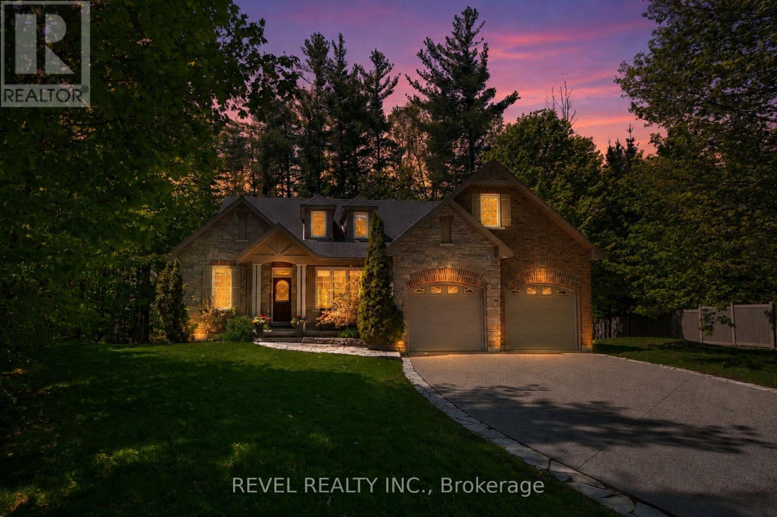 23 LADDIE LANE, Springwater, Ontario