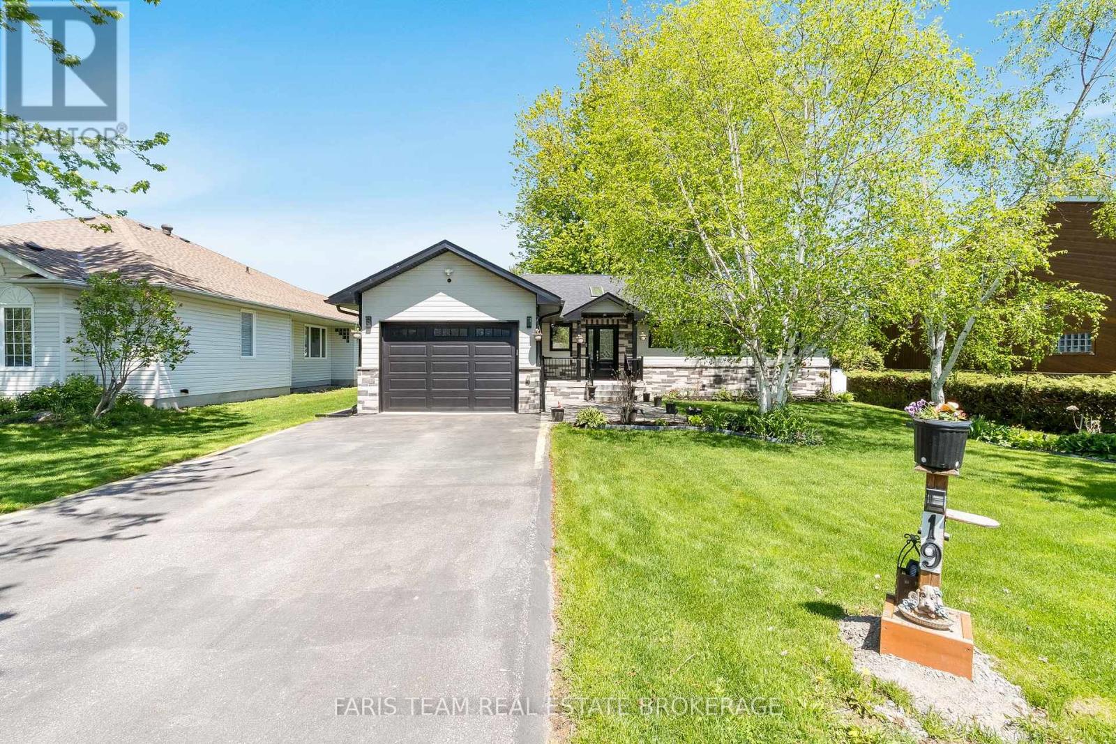 19 Willow Crescent, Ramara, Ontario  L0K 1B0 - Photo 5 - S13208100