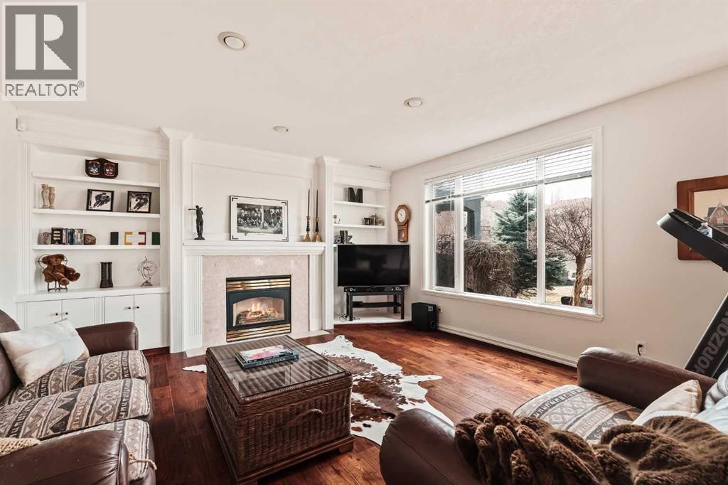 70 Patterson Close Sw, Calgary, Alberta  T3H 3K2 - Photo 38 - A2299899
