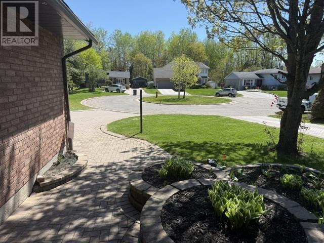115 Texas Ave, Sault Ste. Marie, Ontario  P6A 6R5 - Photo 3 - SM261210