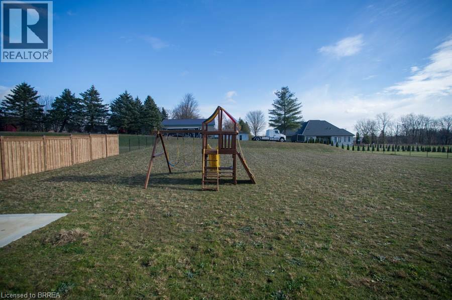 14 Bowen Place, Oakland, Ontario  N0E 1L0 - Photo 32 - 40832754