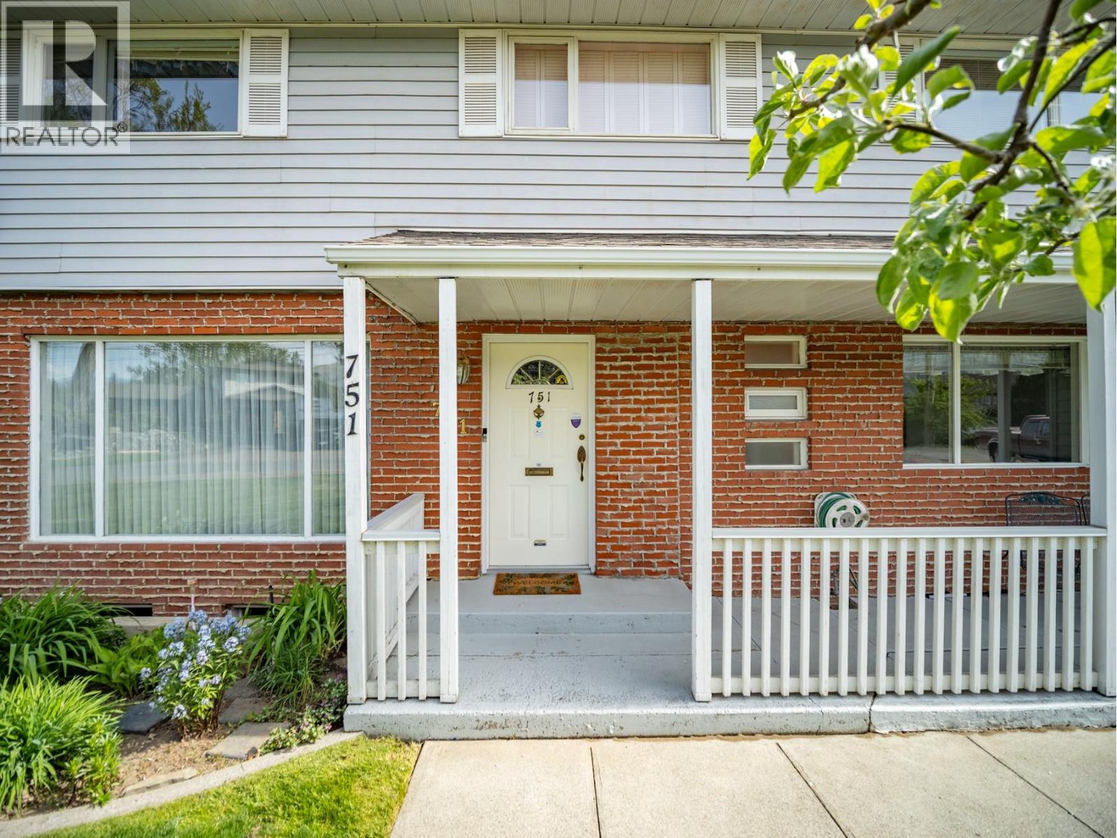 751 Ridgeview Terrace, Kamloops, British Columbia  V2B 4G8 - Photo 36 - 10385911