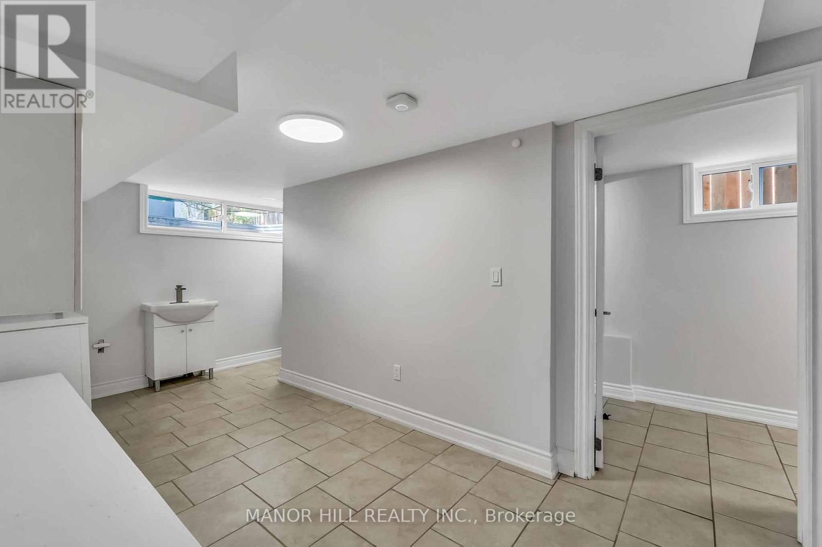 338 The Westway, Toronto, Ontario  M9R 1H2 - Photo 24 - W13207922