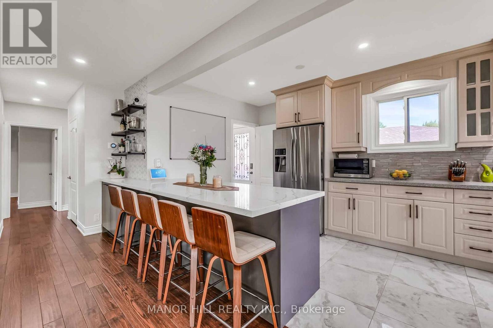 338 The Westway, Toronto, Ontario  M9R 1H2 - Photo 7 - W13207922